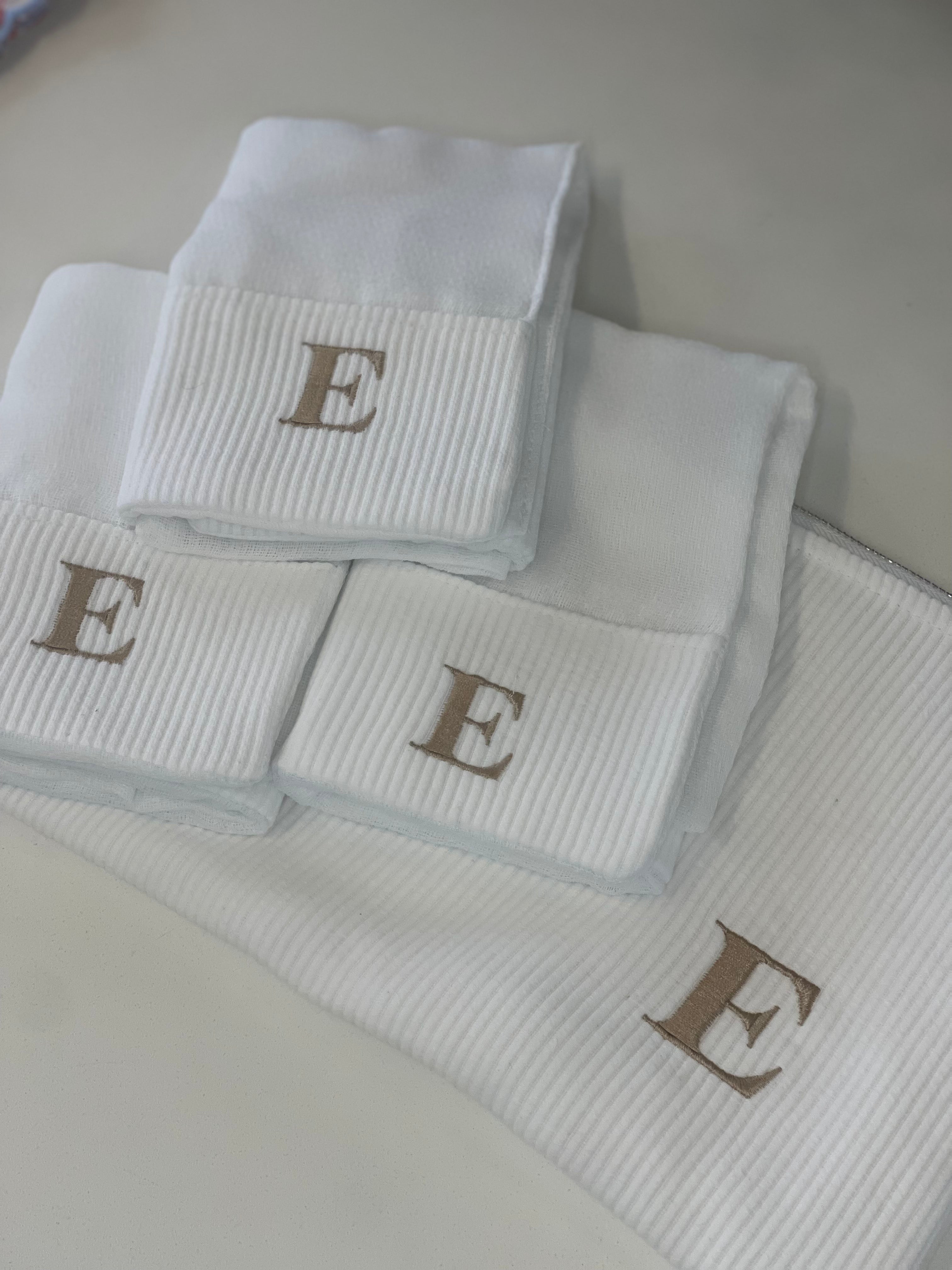 KIT - Trio de Fraldinha com Necessaire