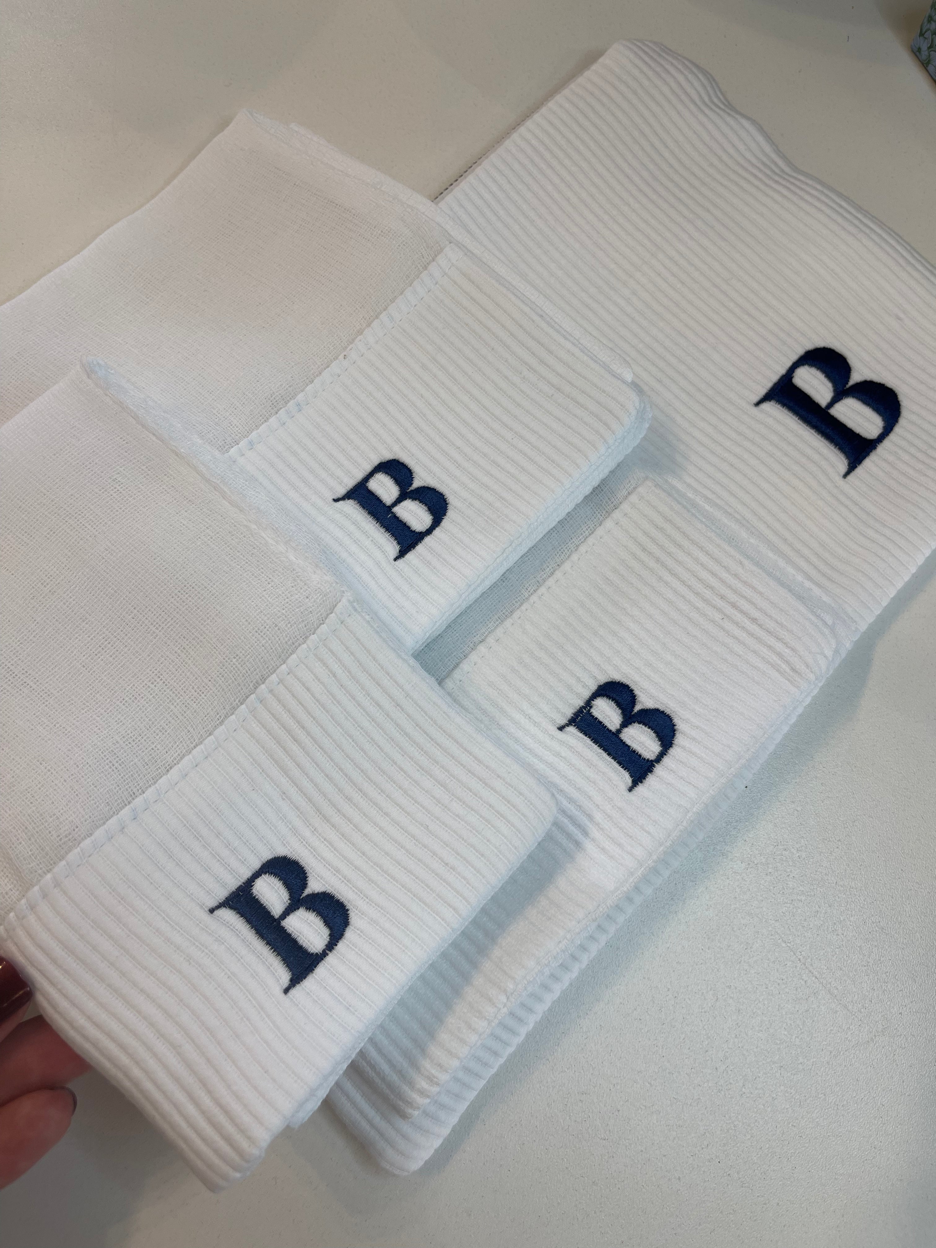 KIT - Trio de Fraldinha com Necessaire